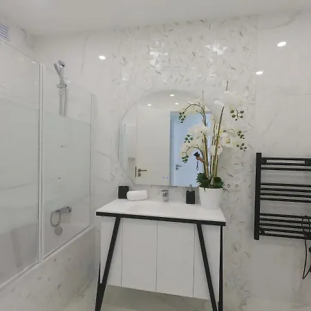 빌라 Luxury Aleana *